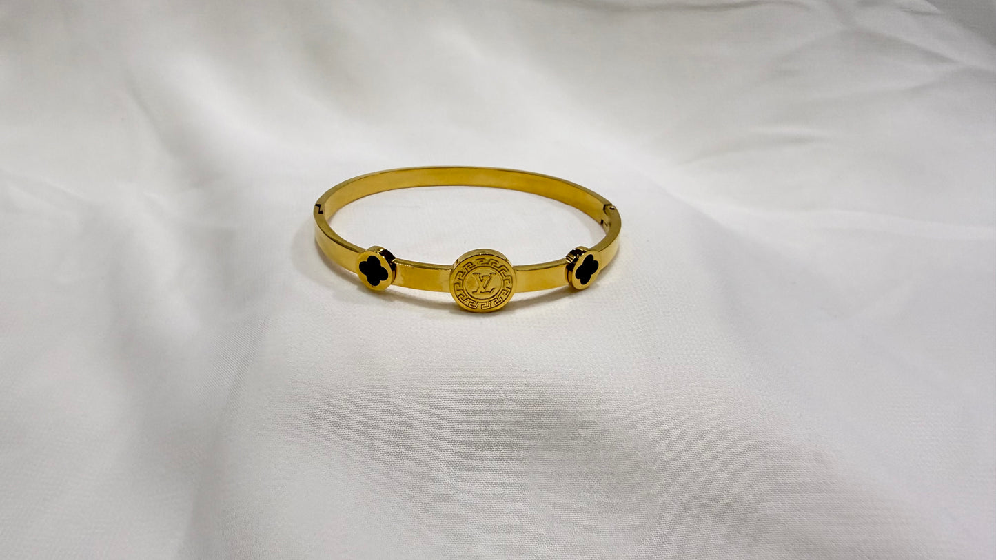 Royal Crest Bangle