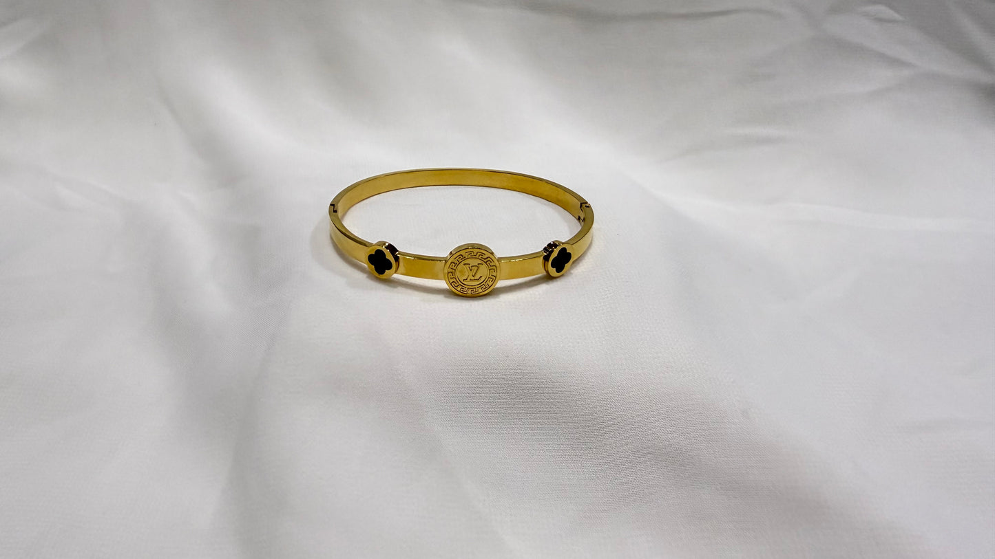 Royal Crest Bangle