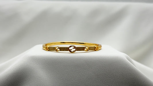 Aurora Charm Bangle