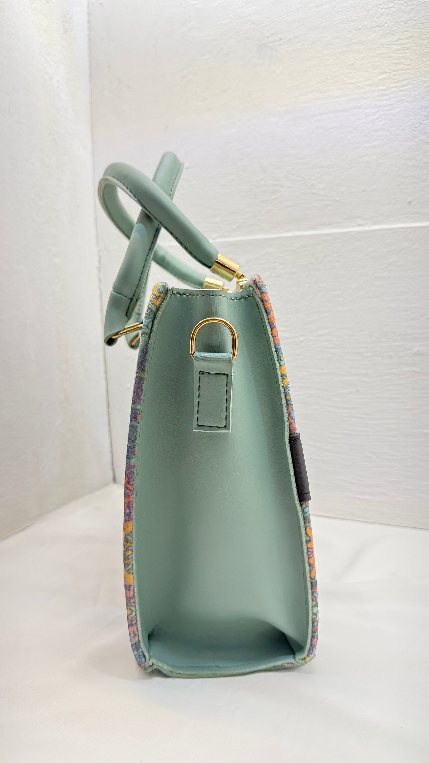 [LIGHT MINT] Printed Classic Tote Bag