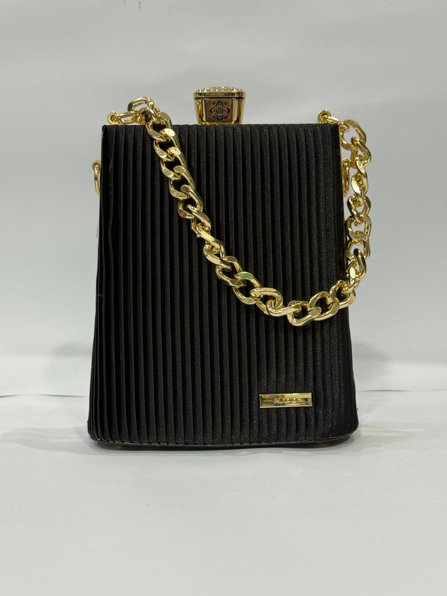 [BLACK] The Classic Luxe Bag