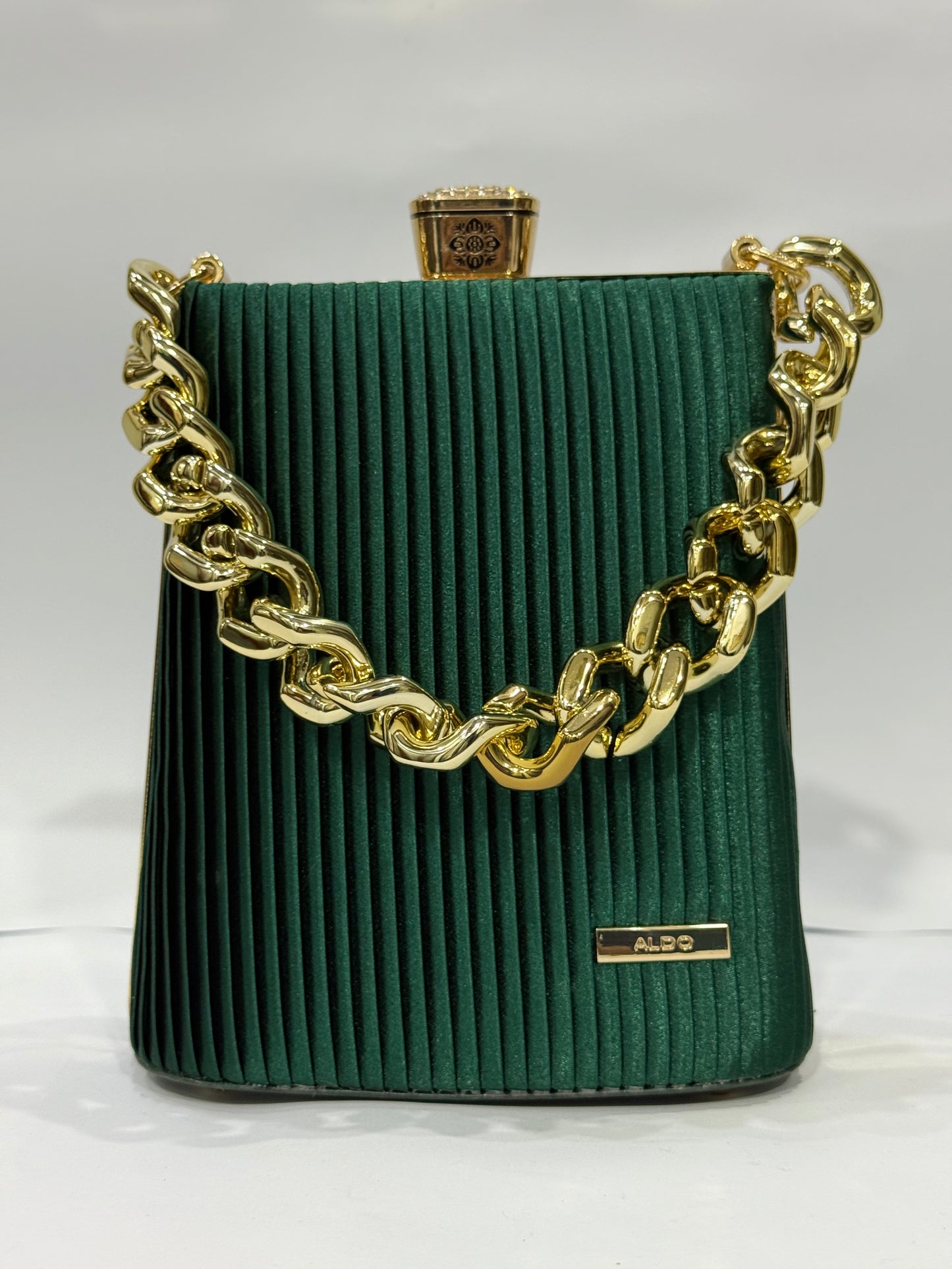 [GREEN]The Luxe Classic Bag