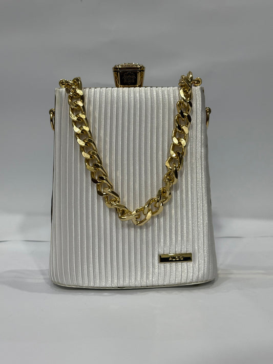 [WHITE] The Classic Luxe bag